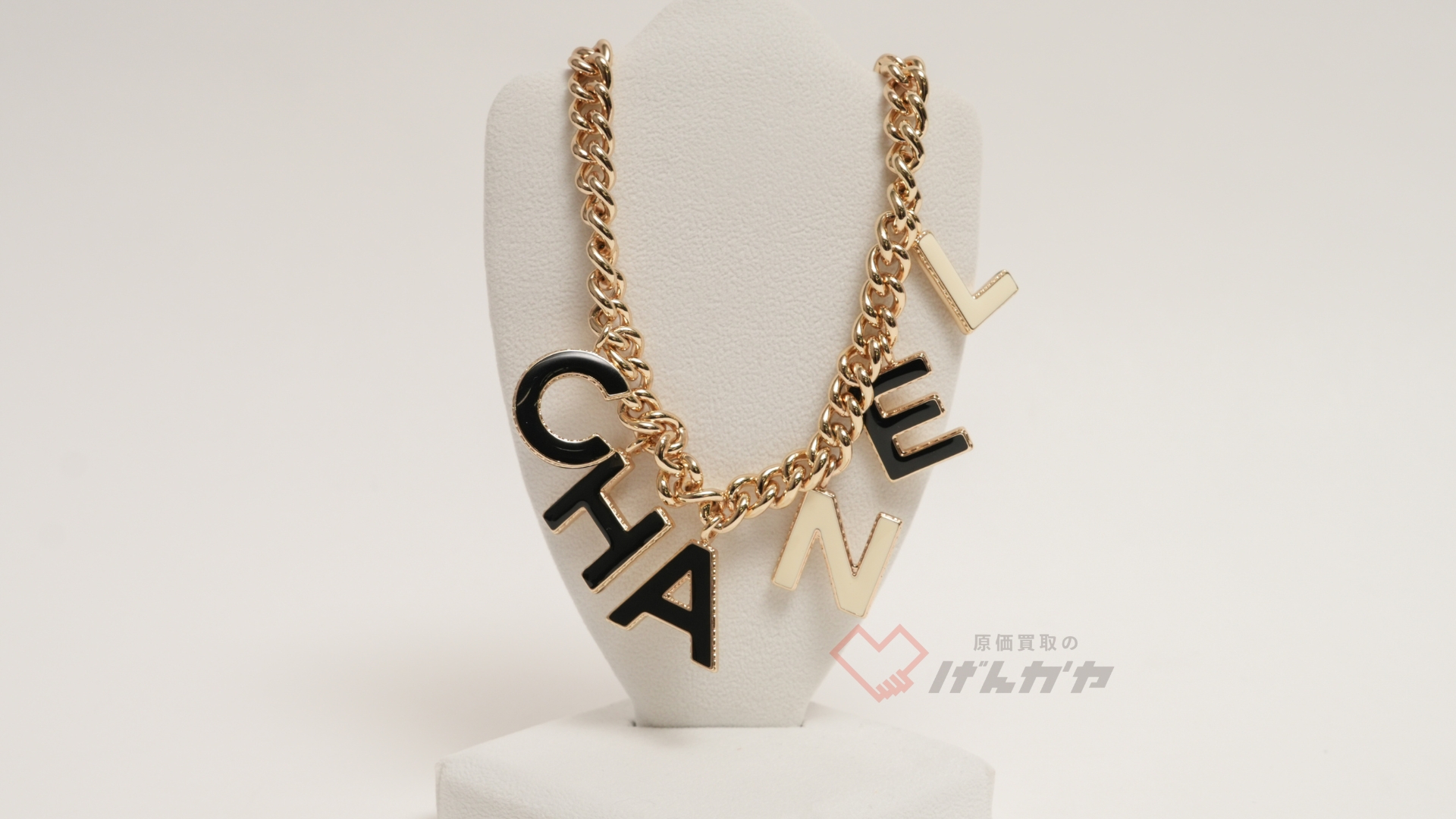 シャネル　ロゴ　GP　チェーン　ネックレス　B22A 　ゴールド